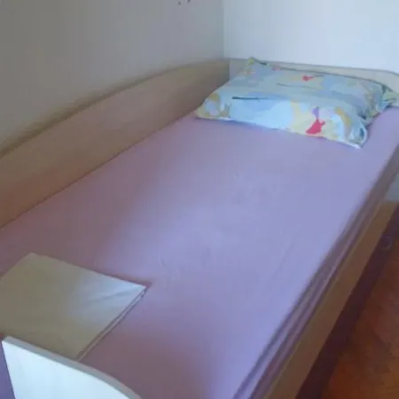 Apartment Anita Srima
